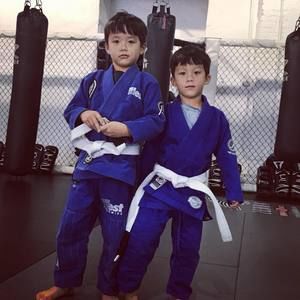 Meet your Posher, Ji